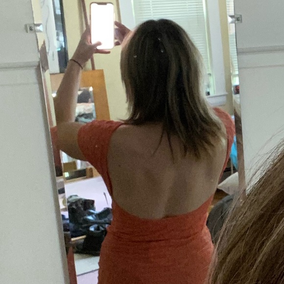 Ross Backless Mini (Dress Find Me Now) - Picture 8 of 9